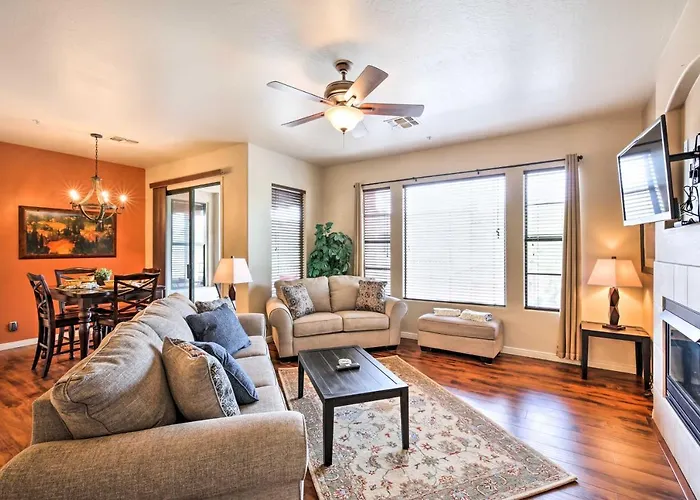 Community Pool, Golf & Tennis: Scottsdale Retreat Scottsdale